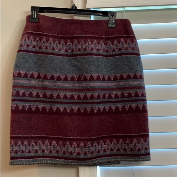 Vintage wrap around skirt - Picture 4 of 7